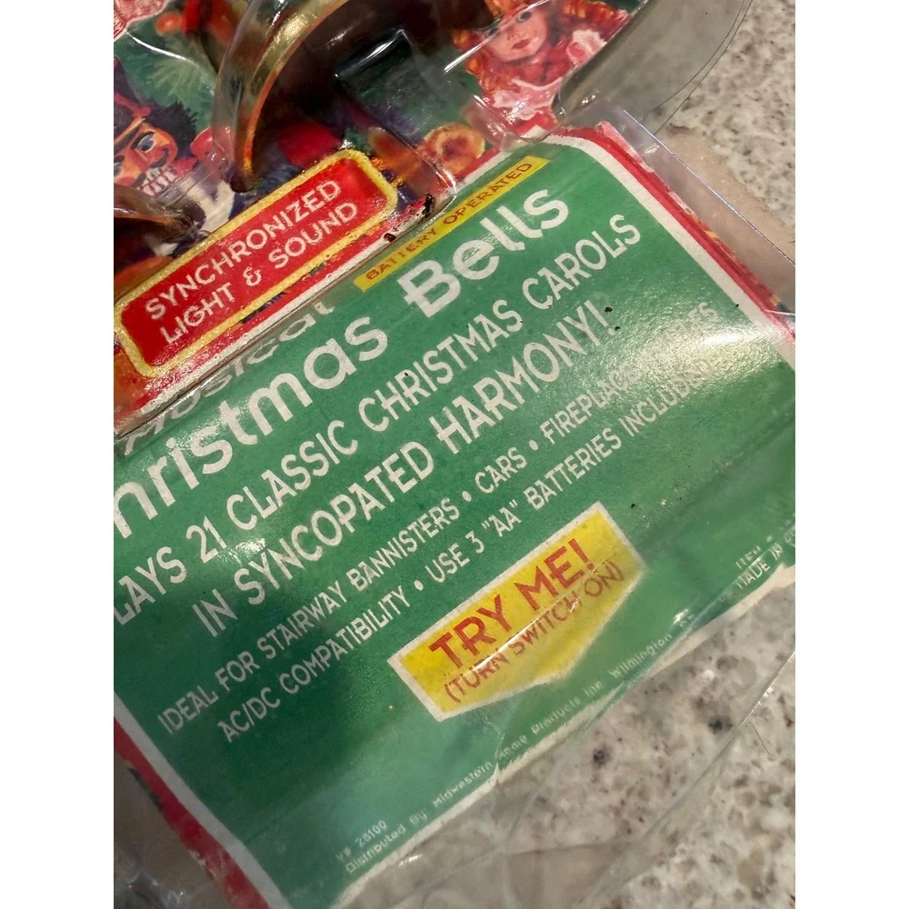 Vintage Midwestern Home Products Musical Christmas Bells 21 Carols Light & Sound